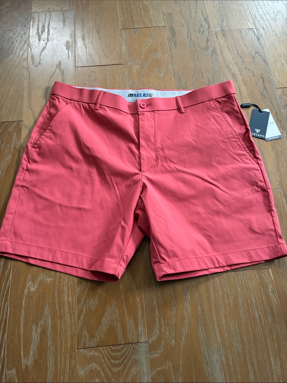 Maelreg Men's Coral Flat-Front Stretch Shorts